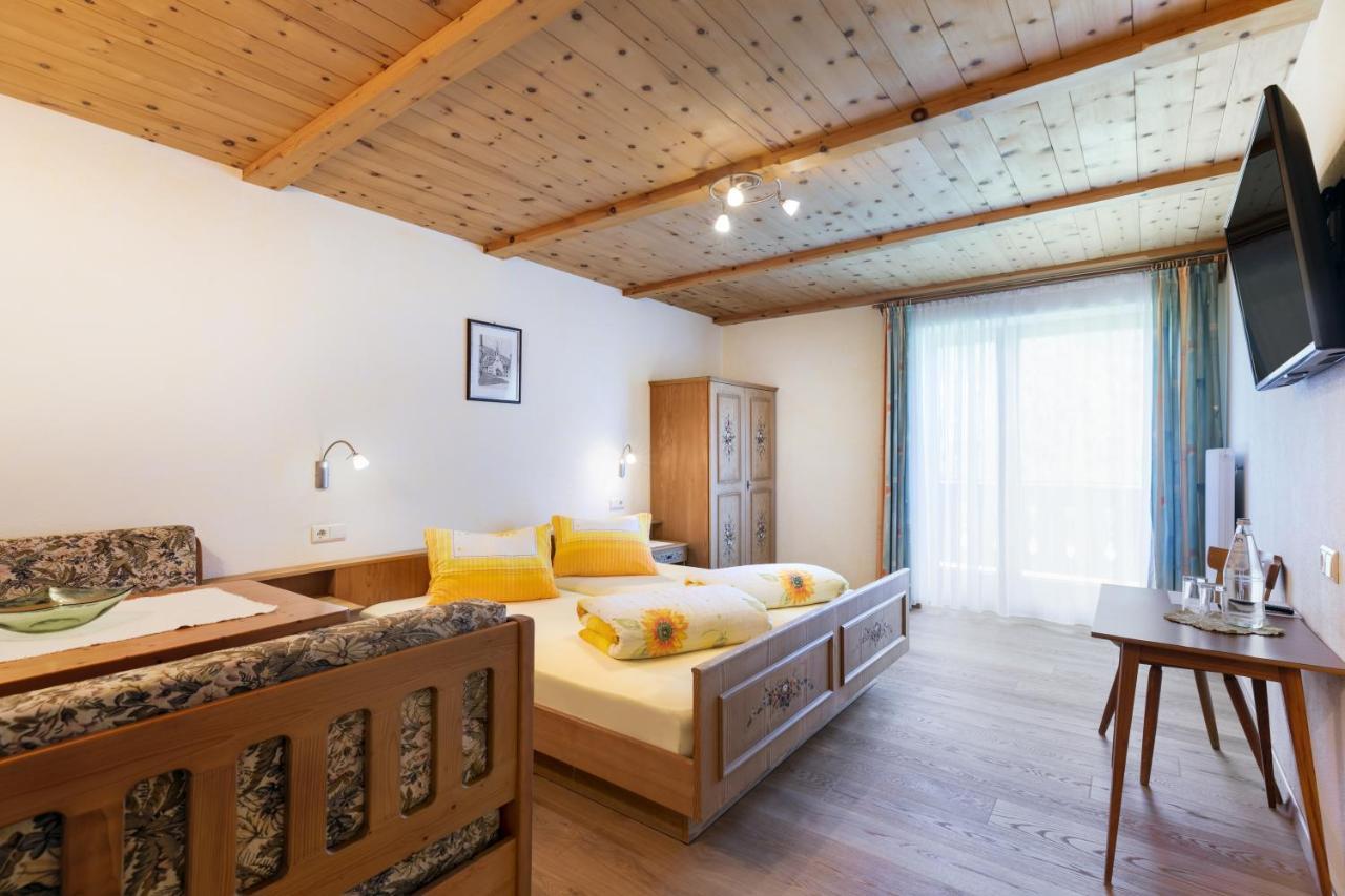 Hotel Chavalatsch Тубре Экстерьер фото